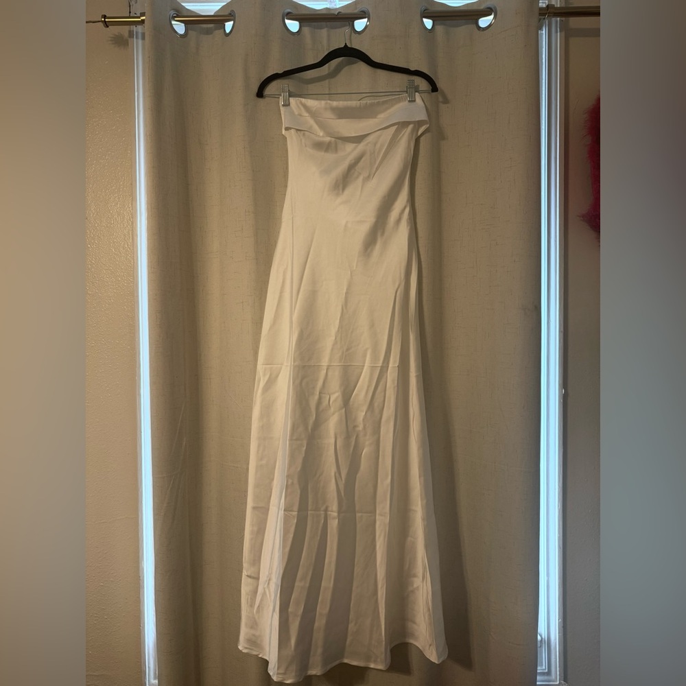 Mariah White Maxi Dress US 4, AU 8